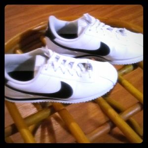Nike Cortez